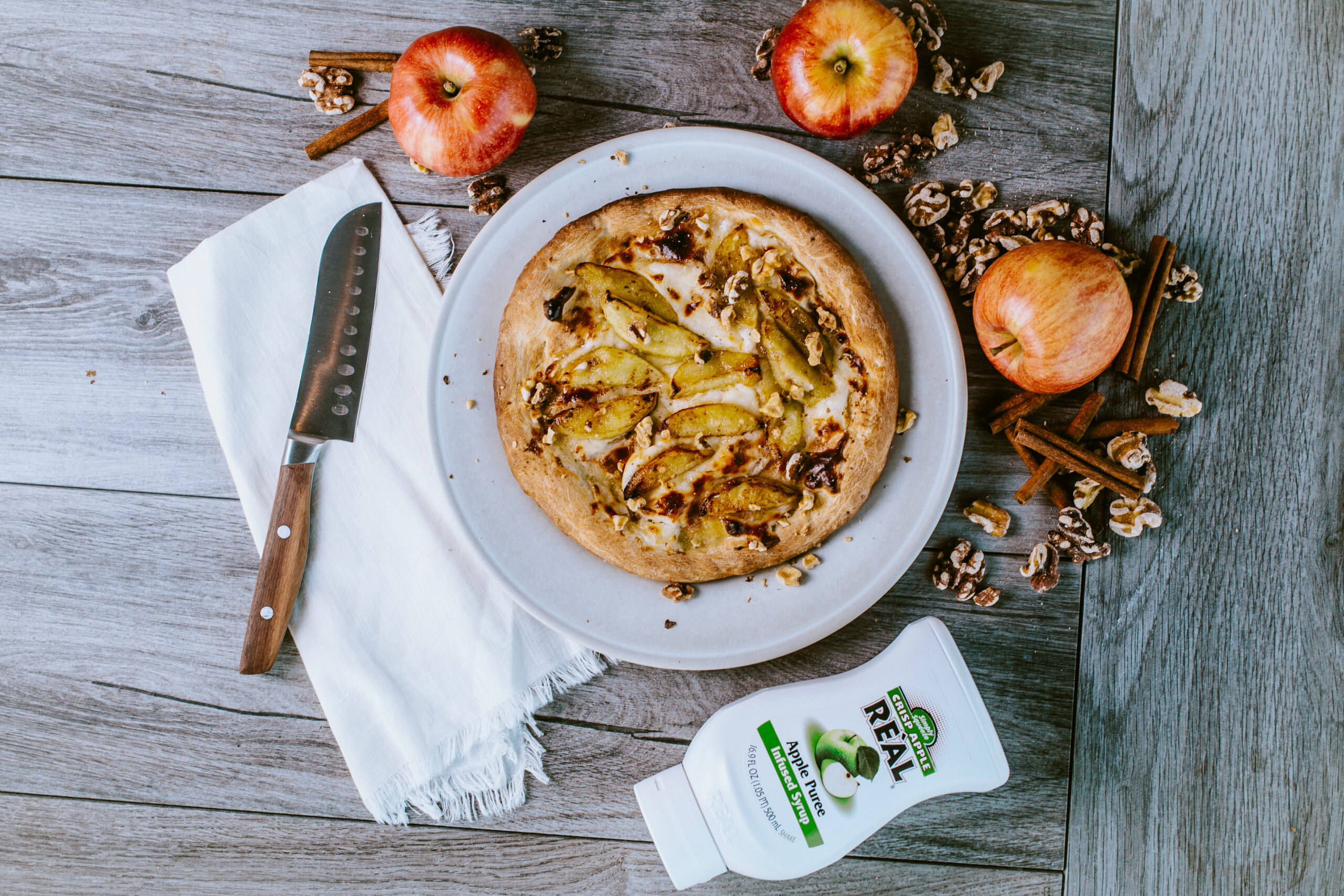 Apple And Cream Cheese Flatbread